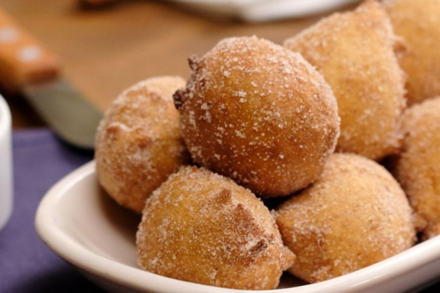 Receita de bolo de chuva: aprenda a preparar esse bolinho gostoso e rápido