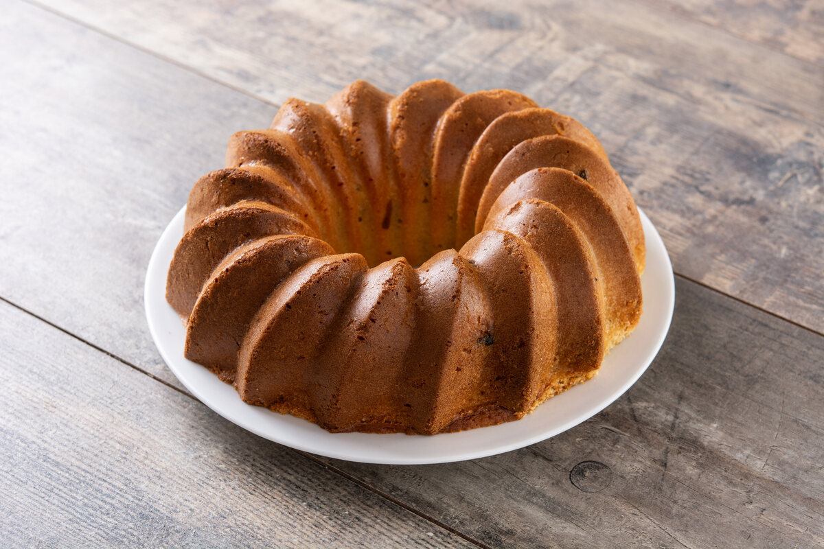 Bolo de milho de lata de liquidificador: receita fácil com textura fofinha  e sabor de padaria - TudoGostoso