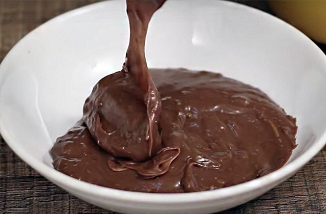 Bolo de Aniversário de Mousse de Chocolate – Panelaterapia