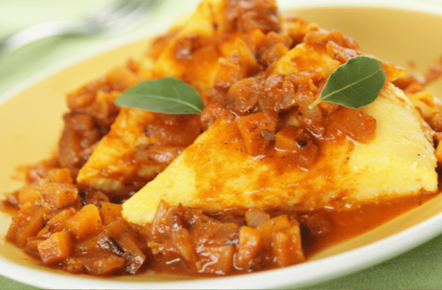 polenta com carne