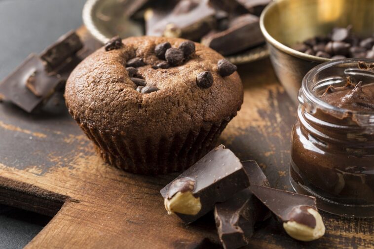 Conheça a receita de muffin de chocolate