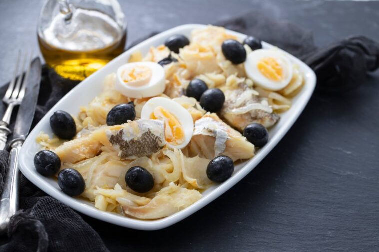 Receita fácil de bacalhau a Gomes de Sá