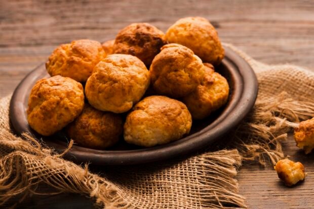 Faça um bolinho simples de trigo