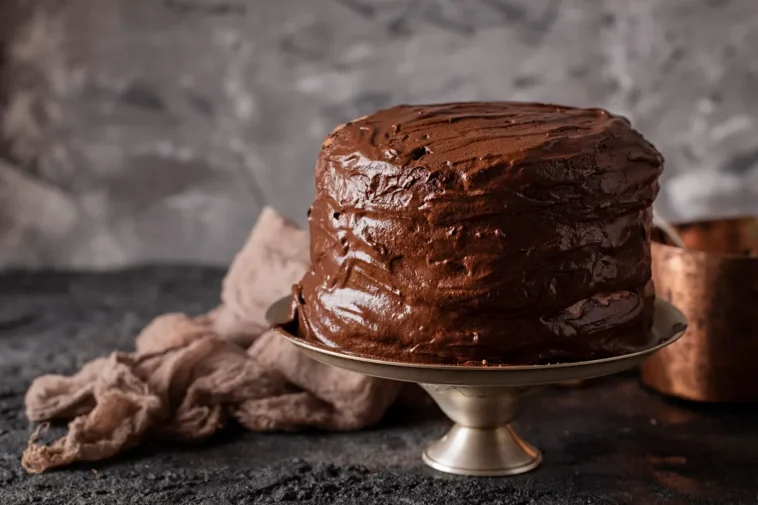 Receita de bolo de chocolate molhadinho