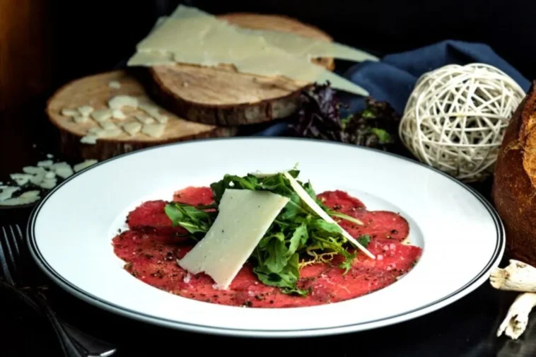 Receita deliciosa de carpaccio: aprenda a preparar esta entrada sofisticada