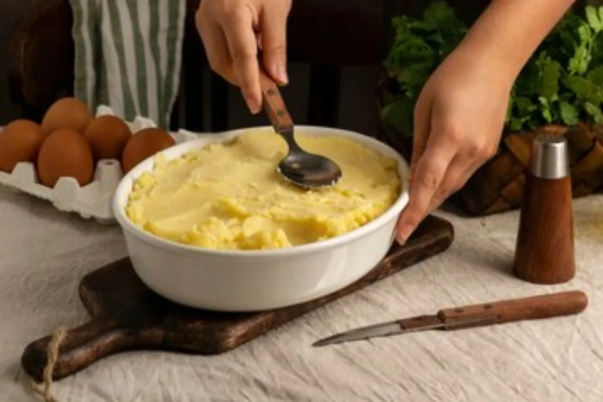 Receita de escondidinho de charque: passo a passo completo